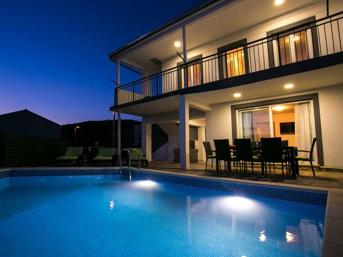 Villa Croatia Sea View With Heated Pool Вінішчє Екстер'єр фото