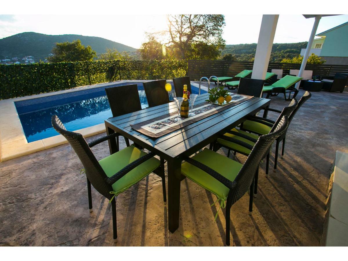 Villa Croatia Sea View With Heated Pool Вінішчє Екстер'єр фото