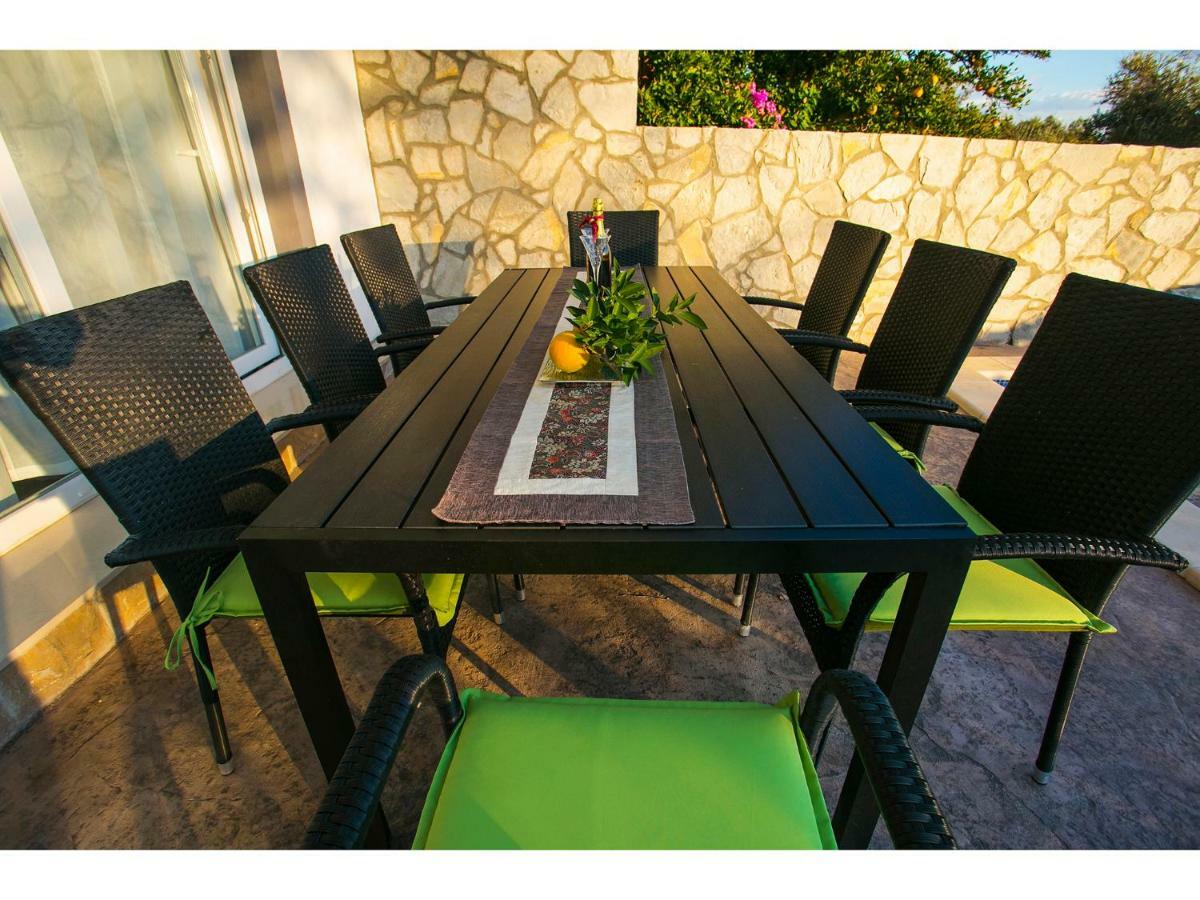 Villa Croatia Sea View With Heated Pool Вінішчє Екстер'єр фото