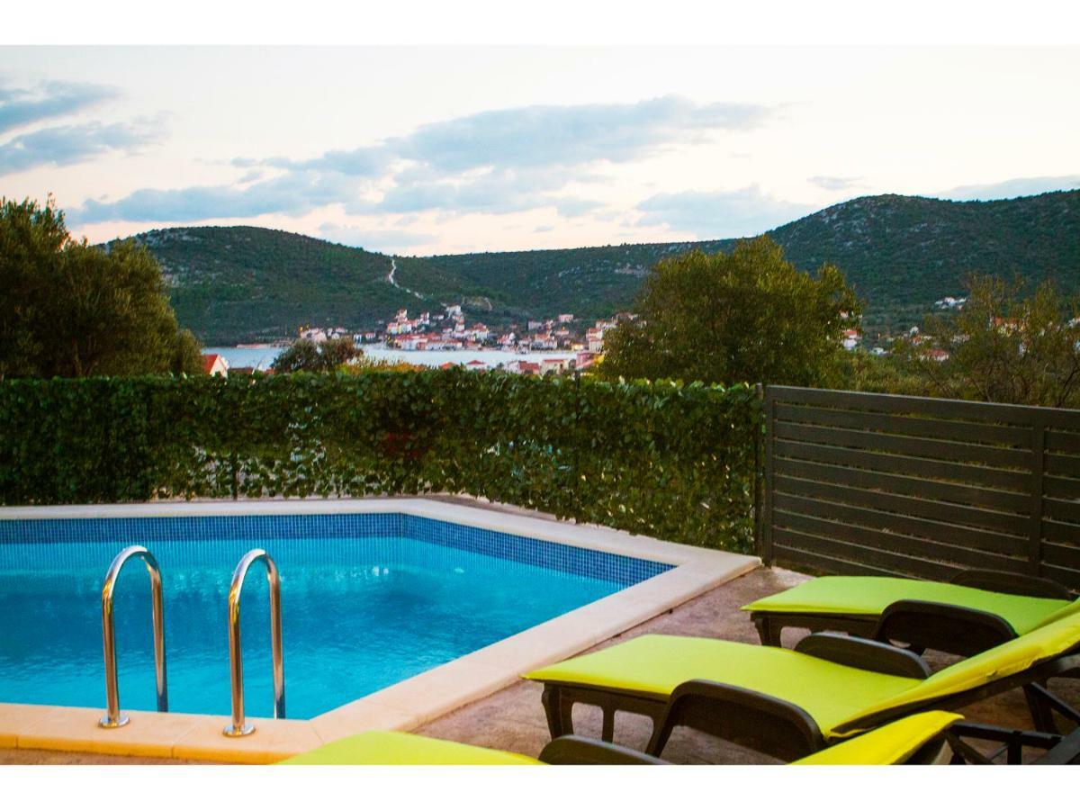 Villa Croatia Sea View With Heated Pool Вінішчє Екстер'єр фото