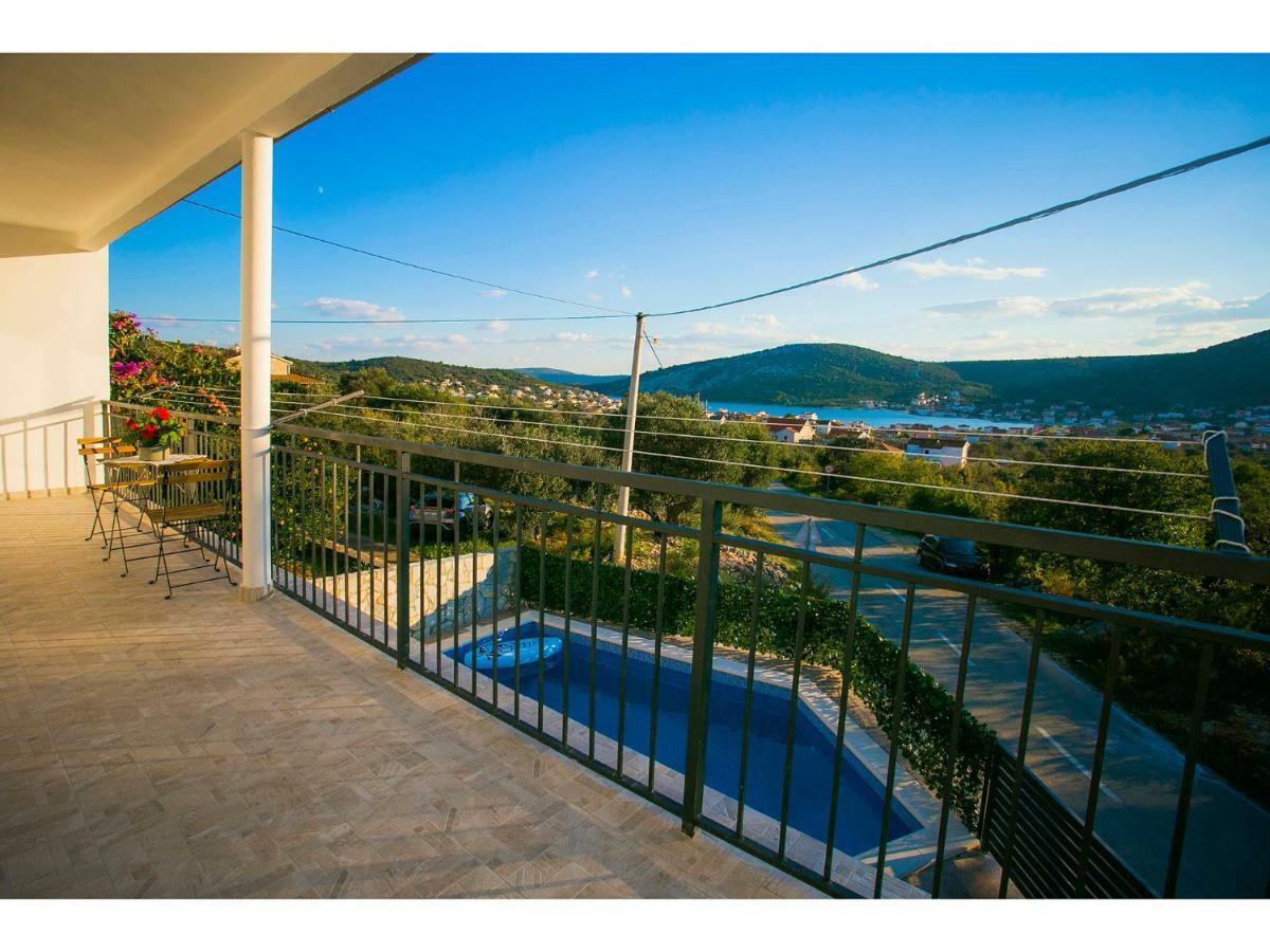 Villa Croatia Sea View With Heated Pool Вінішчє Екстер'єр фото